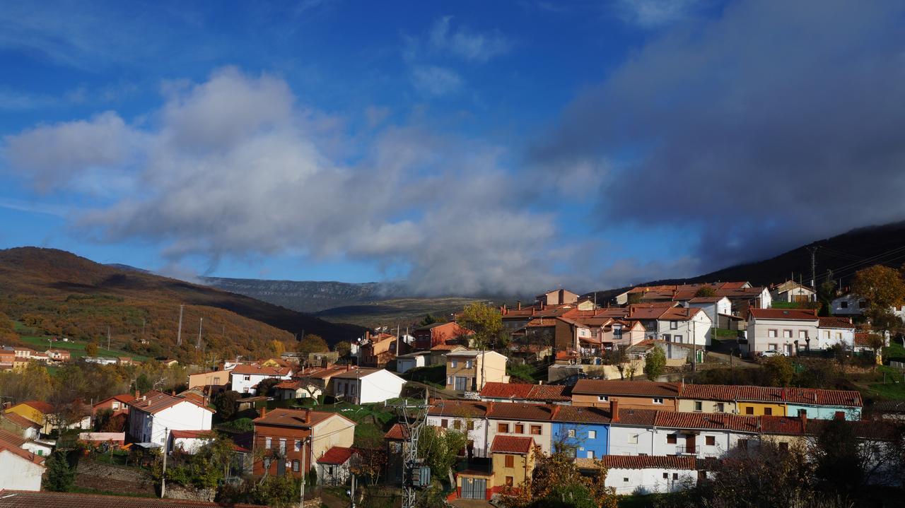 Hotel Rural El Valle Barruelo de Santullán Buitenkant foto